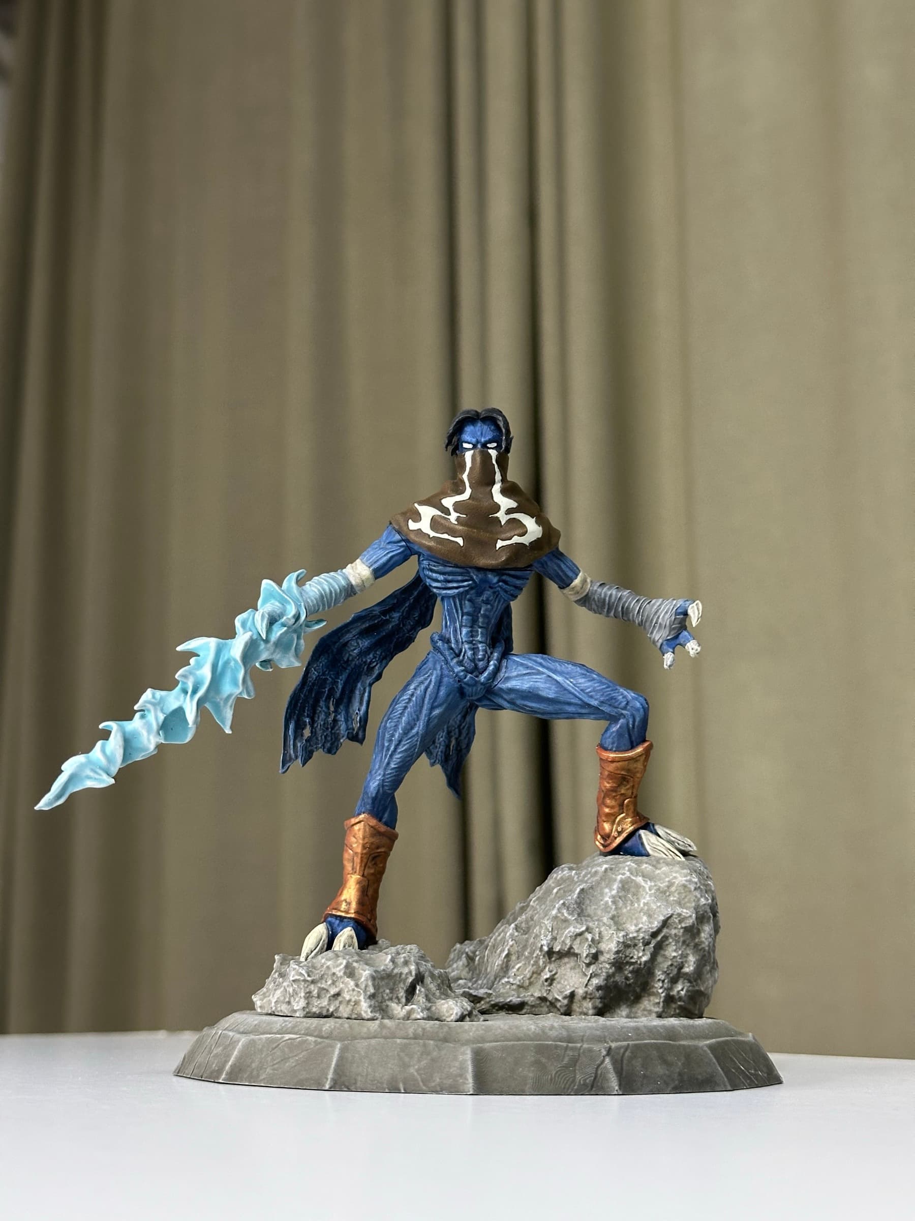 Miniature figures